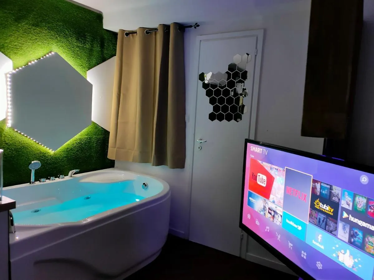 Green Room Bari Apartment